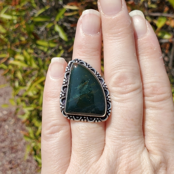 New Bloodstone 925 Silver Ring. - Picture 6 of 10